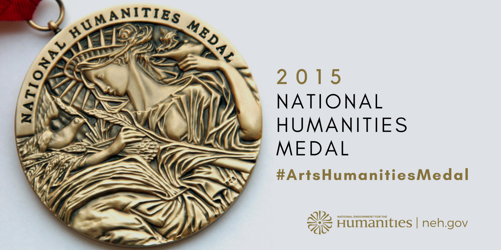 President Obama honors five Pulitzer winners with National Humanities